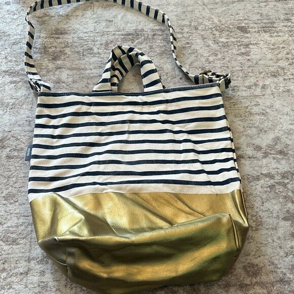 Baggu + West Elm Striped Tote Crossbody strap with gold bottom R painted on - Picture 1 of 5